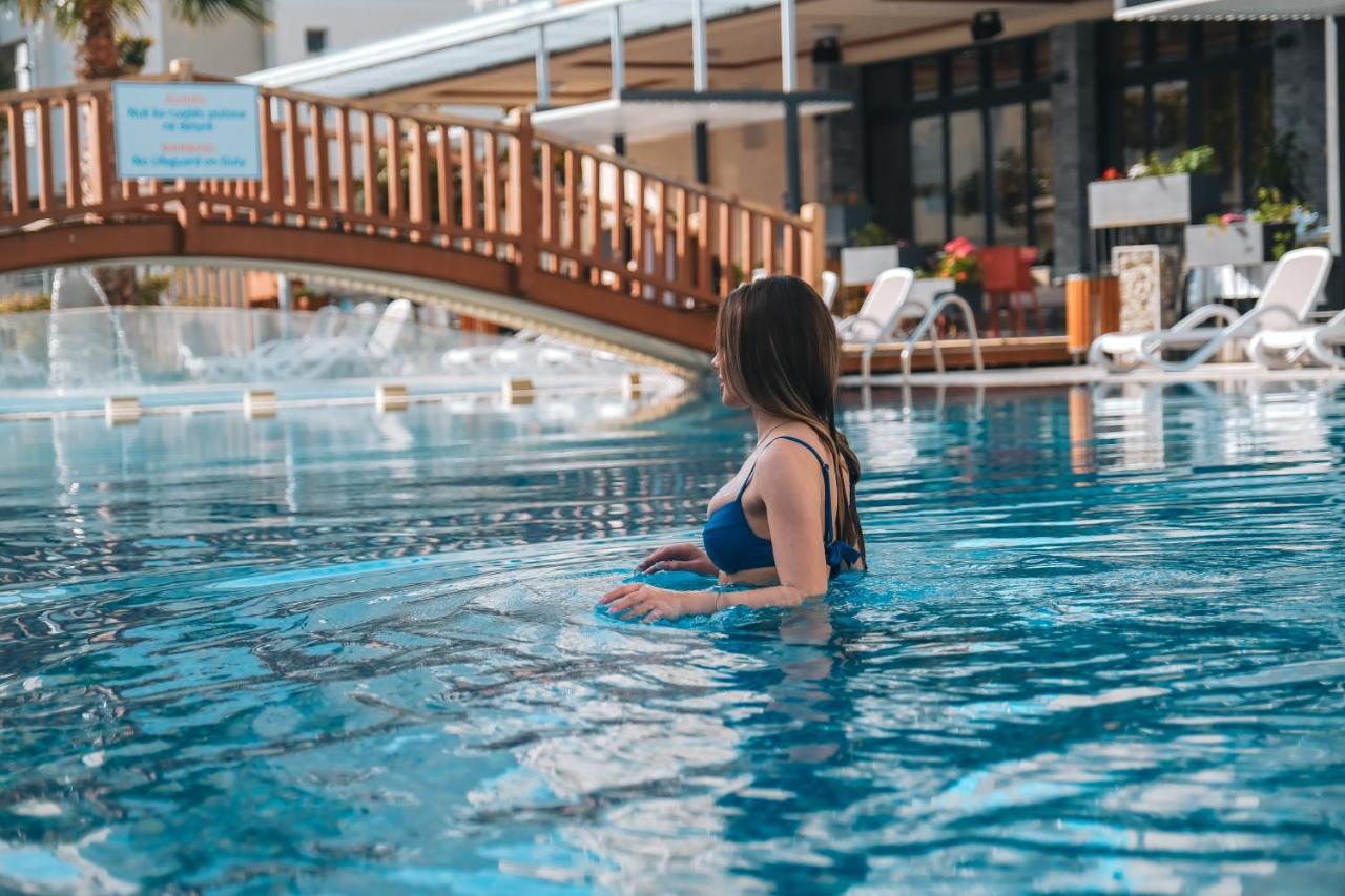 Tirana Resort Radhime Luaran gambar
